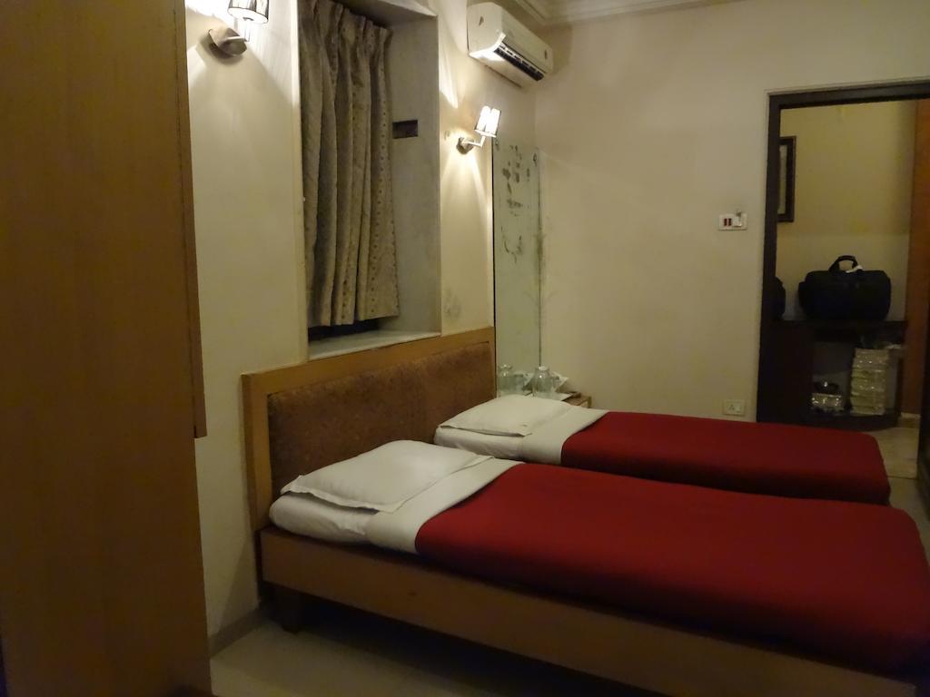 מומביי Hotel Park Shilton מראה חיצוני תמונה