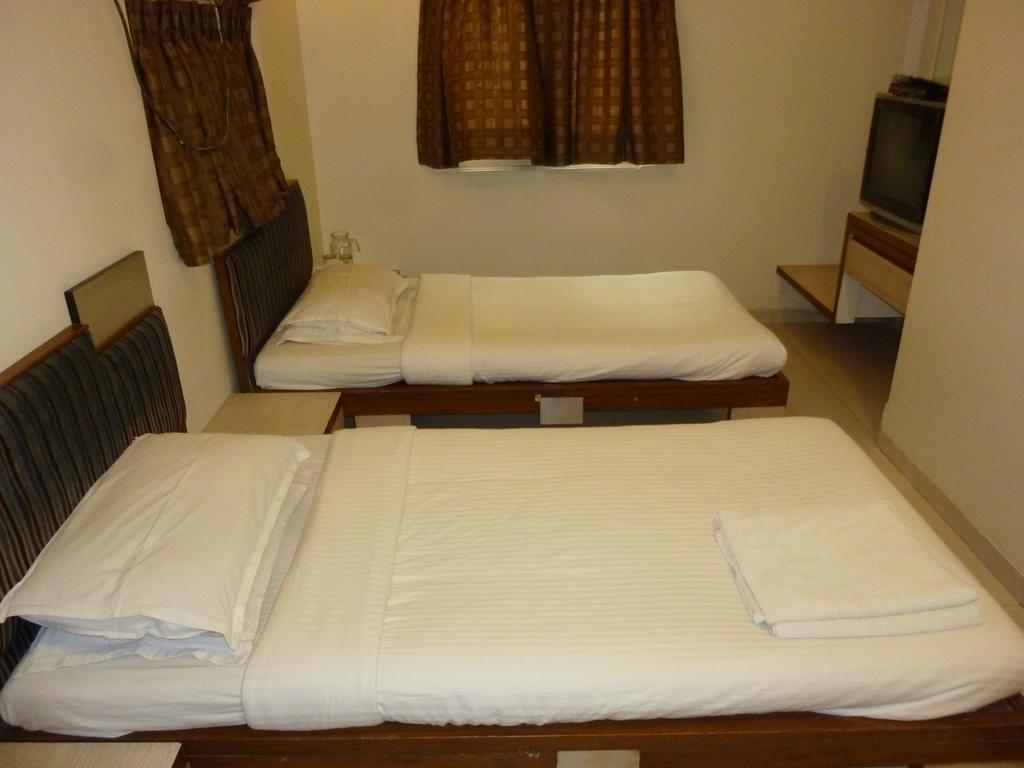 מומביי Hotel Park Shilton מראה חיצוני תמונה