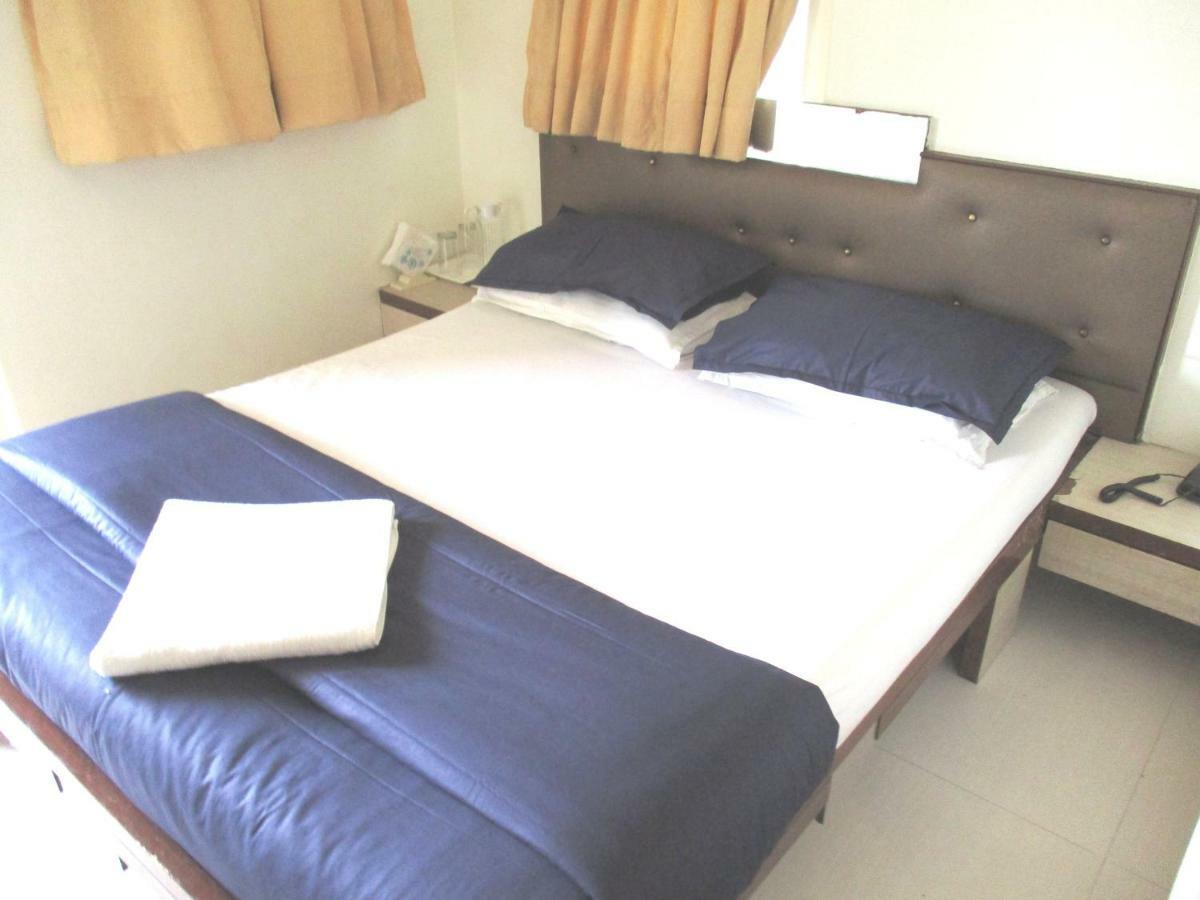 מומביי Hotel Park Shilton מראה חיצוני תמונה